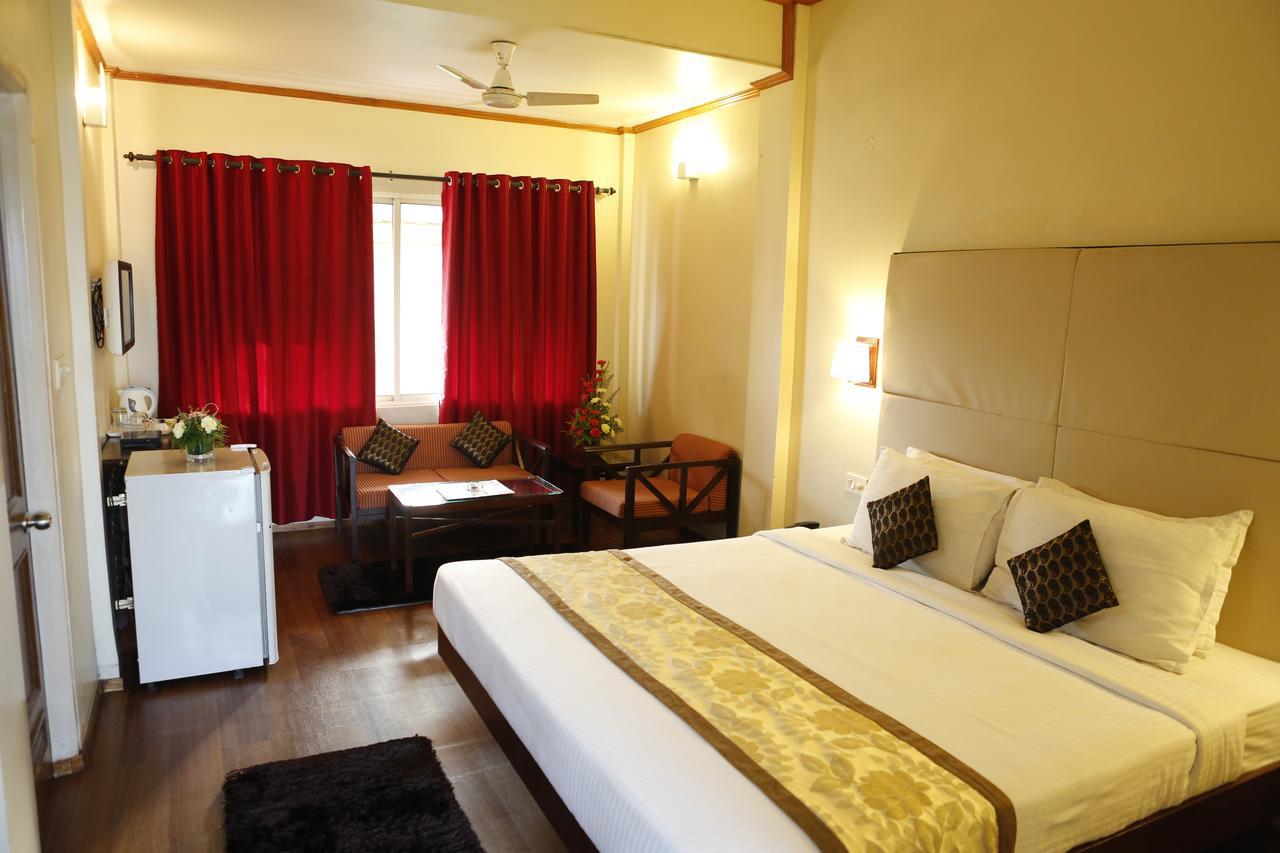 Landmark Hotels Guwahati Eksteriør billede